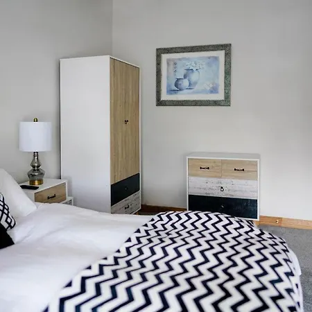Abbeys Place Apartmán Limerick Junction